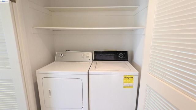 21103 Gary Dr 304D, Hayward, CA 94546