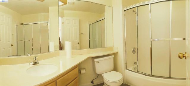 21103 Gary Dr 304D, Hayward, CA 94546