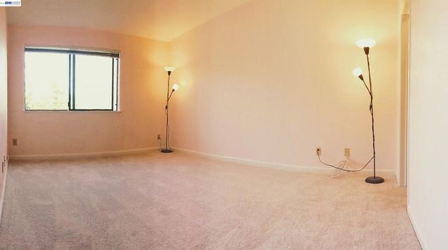 21103 Gary Dr 304D, Hayward, CA 94546