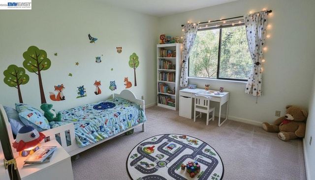 21103 Gary Dr 304D, Hayward, CA 94546