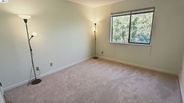 21103 Gary Dr 304D, Hayward, CA 94546