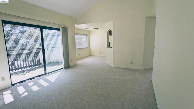 21103 Gary Dr 304D, Hayward, CA 94546