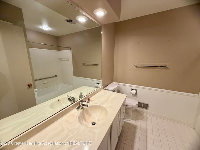 2953 Footman Drive, East Lansing, MI 48823