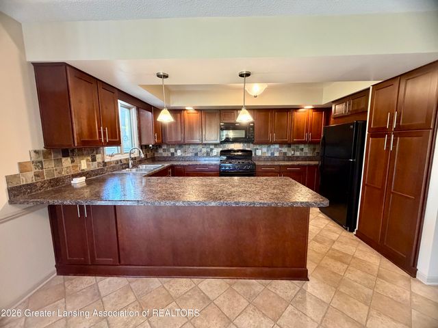 2953 Footman Drive, East Lansing, MI 48823