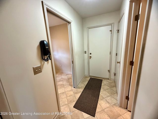 2953 Footman Drive, East Lansing, MI 48823