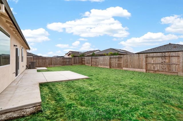 10434 Sabbath Ln, Stockton, CA 95212