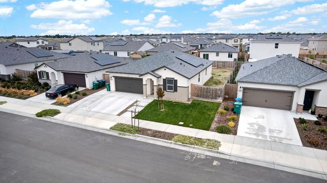 10434 Sabbath Ln, Stockton, CA 95212