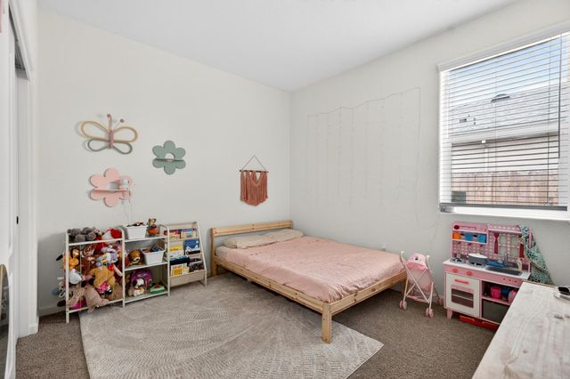 10434 Sabbath Ln, Stockton, CA 95212