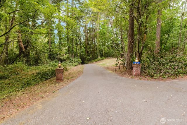 7063 E Owl Ridge Lane, Port Orchard, WA 98366