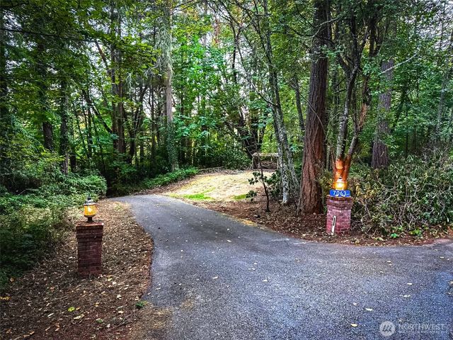 7063 E Owl Ridge Lane, Port Orchard, WA 98366