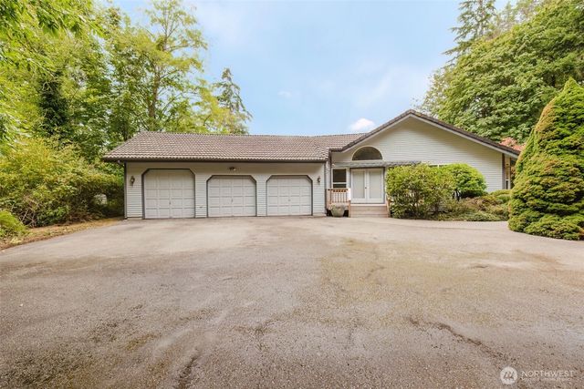 7063 E Owl Ridge Lane, Port Orchard, WA 98366