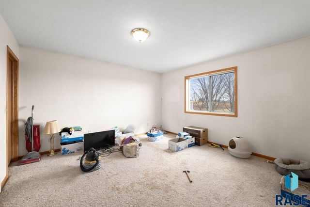 220 S Augusta Ave Avenue, Brandon, SD 57005