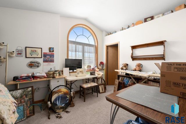 220 S Augusta Ave Avenue, Brandon, SD 57005