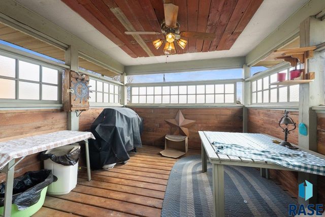 220 S Augusta Ave Avenue, Brandon, SD 57005