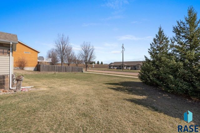 220 S Augusta Ave Avenue, Brandon, SD 57005