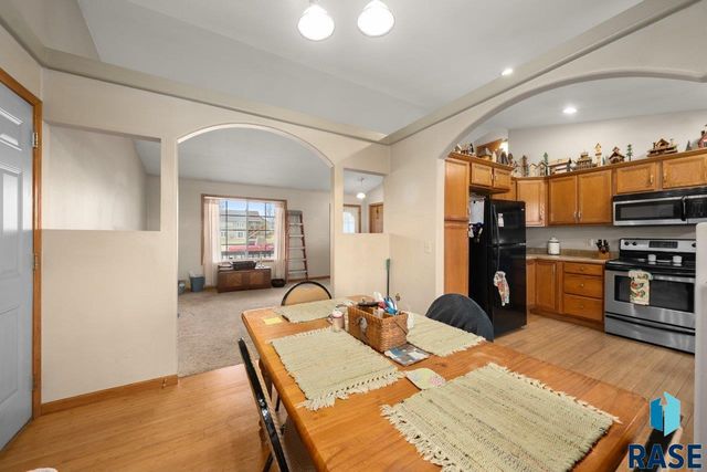 220 S Augusta Ave Avenue, Brandon, SD 57005