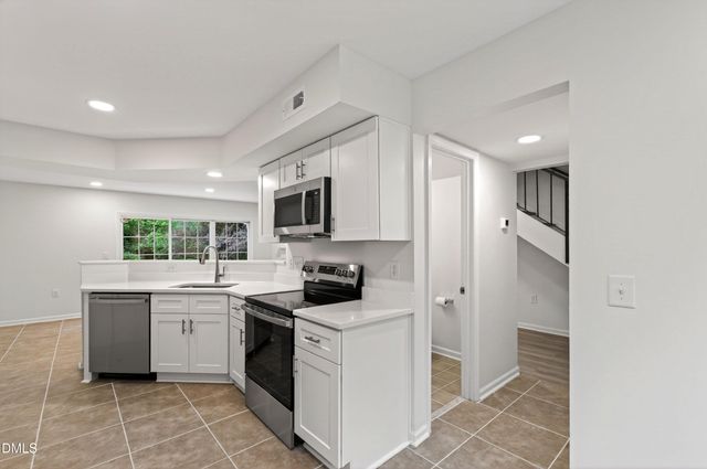 7831 Falcon Rest Circle, Raleigh, NC 27615