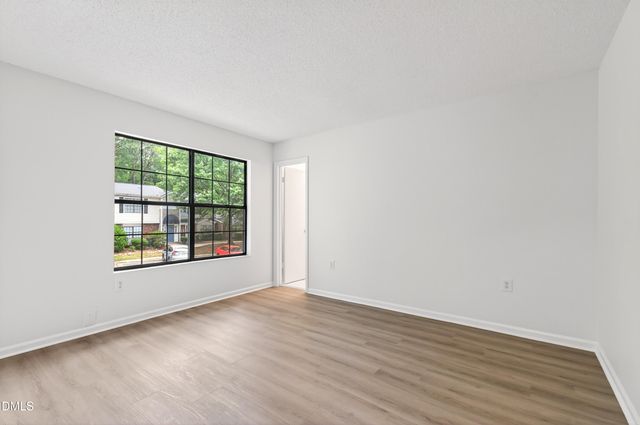 7831 Falcon Rest Circle, Raleigh, NC 27615