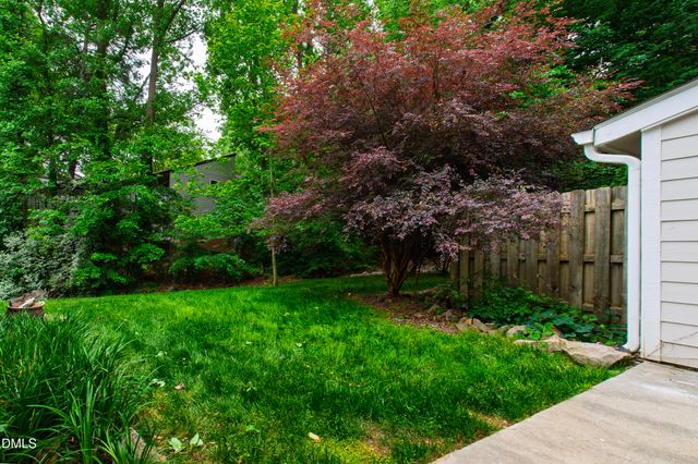 7831 Falcon Rest Circle, Raleigh, NC 27615