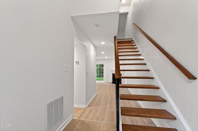 7831 Falcon Rest Circle, Raleigh, NC 27615
