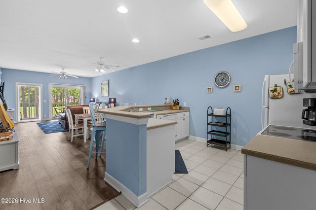 140 Avian Drive Apt 3709, Sunset Beach, NC 28468