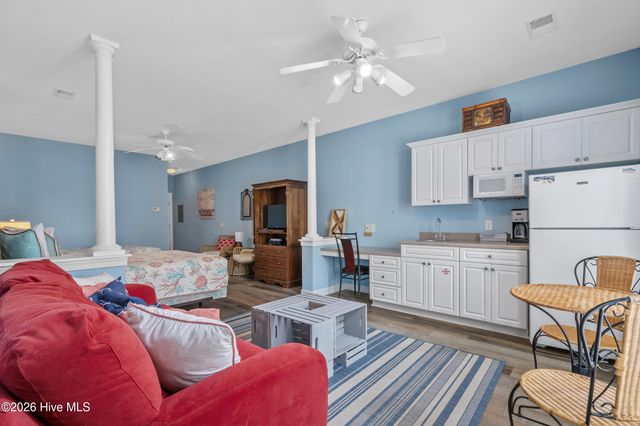 140 Avian Drive Apt 3709, Sunset Beach, NC 28468