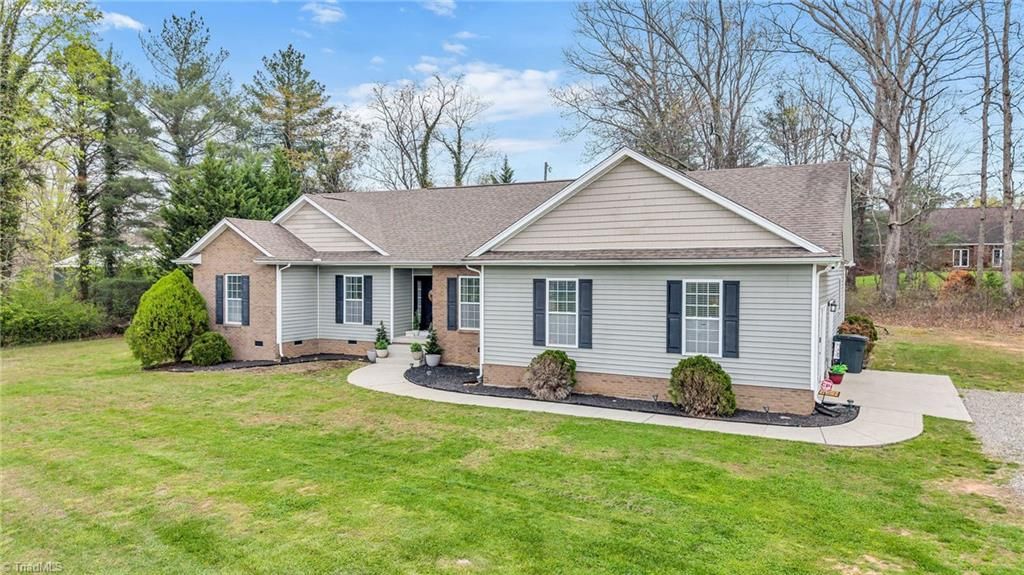 2228 Sparta Road, North Wilkesboro, NC 28659