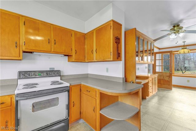 5500 N Ridge Road, Madison, OH 44057