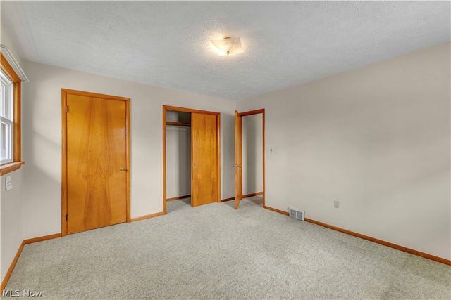 5500 N Ridge Road, Madison, OH 44057
