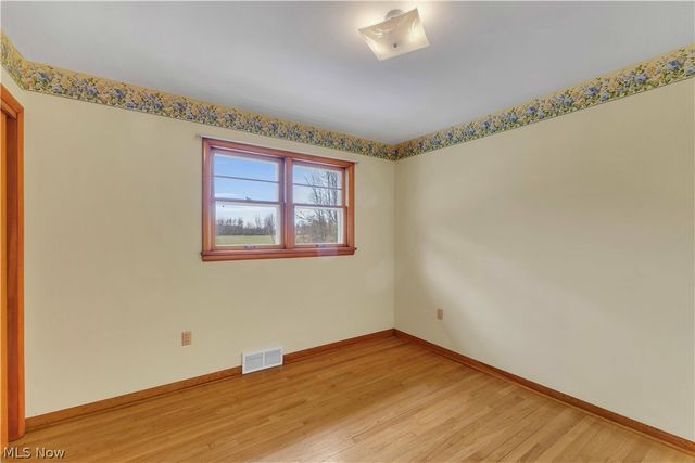 5500 N Ridge Road, Madison, OH 44057