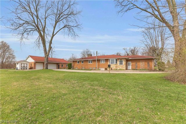 5500 N Ridge Road, Madison, OH 44057