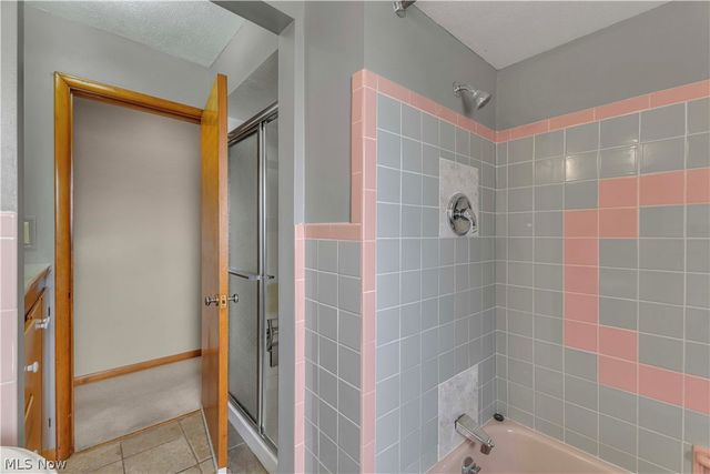 5500 N Ridge Road, Madison, OH 44057