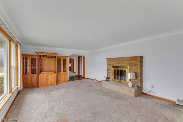5500 N Ridge Road, Madison, OH 44057