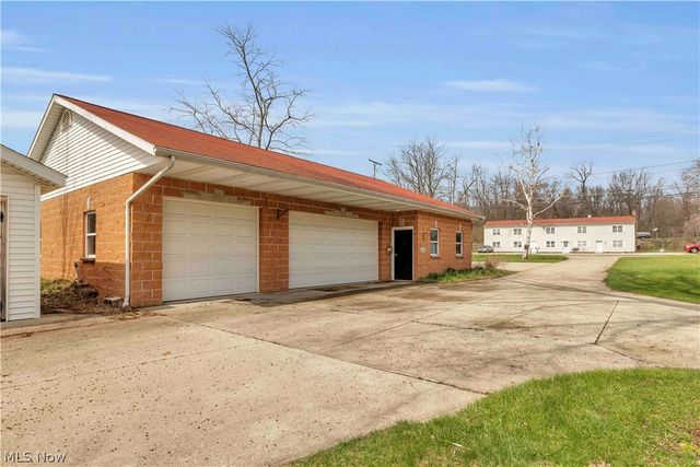 5500 N Ridge Road, Madison, OH 44057