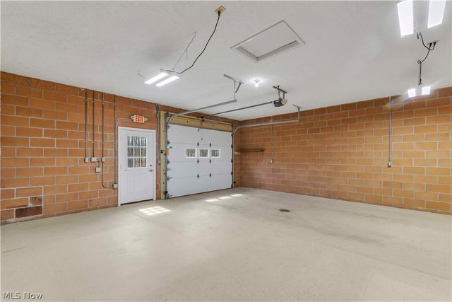 5500 N Ridge Road, Madison, OH 44057