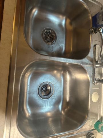 631 W Walker Street, Denison, TX 75020