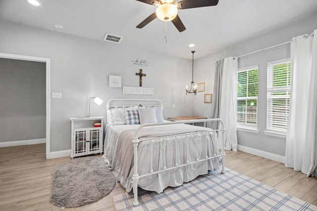3405 4th Street, Greenville, TX 75401