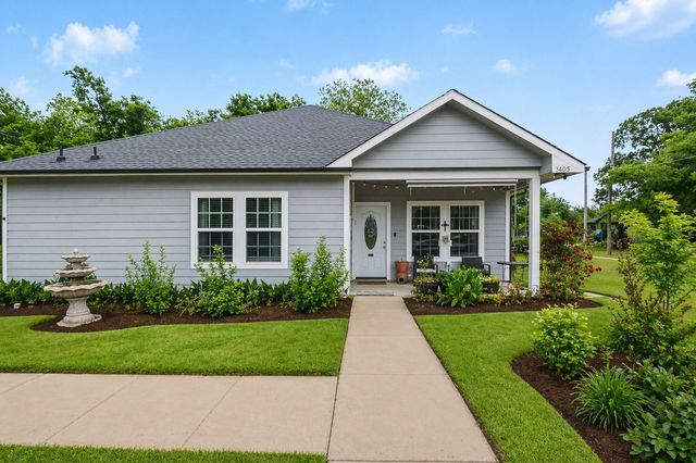 3405 4th Street, Greenville, TX 75401