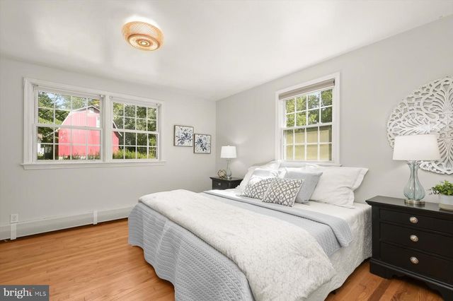 1834 SAINT MARGARETS RD, Annapolis, MD 21409