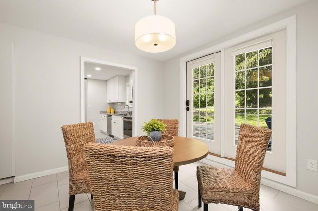 1834 SAINT MARGARETS RD, Annapolis, MD 21409