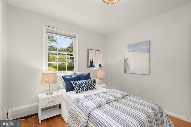 1834 SAINT MARGARETS RD, Annapolis, MD 21409