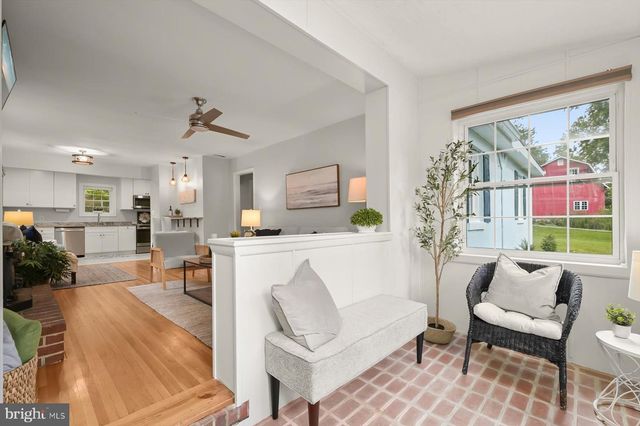1834 SAINT MARGARETS RD, Annapolis, MD 21409