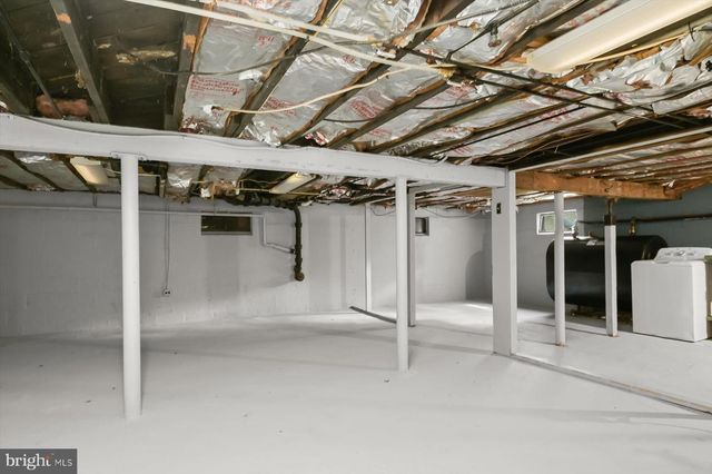 1834 SAINT MARGARETS RD, Annapolis, MD 21409
