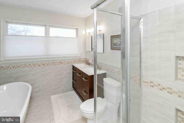 9 SWEET GUM LN, Horsham, PA 19044