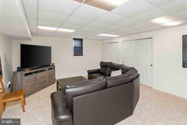 9 SWEET GUM LN, Horsham, PA 19044