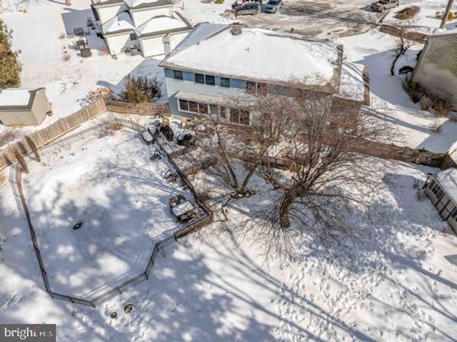 9 SWEET GUM LN, Horsham, PA 19044