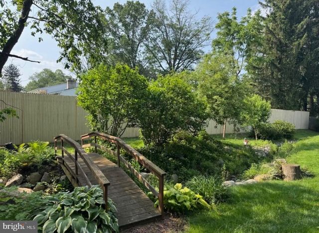 9 SWEET GUM LN, Horsham, PA 19044