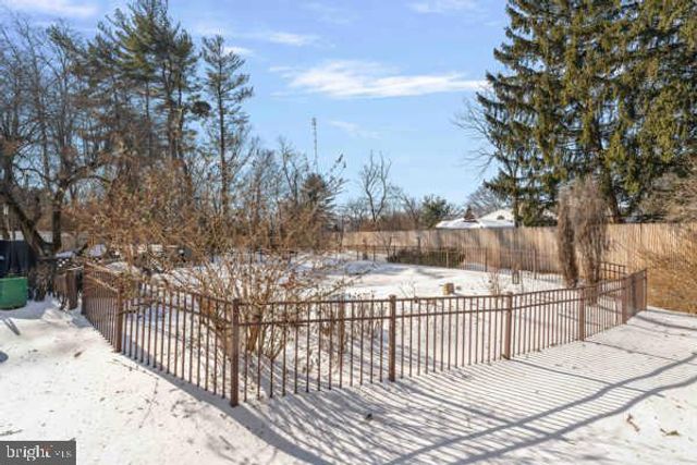 9 SWEET GUM LN, Horsham, PA 19044