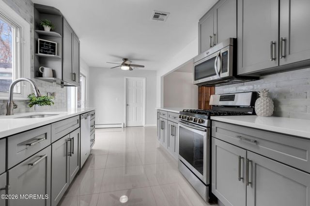 718 Arrow Drive, Toms River, NJ 08753