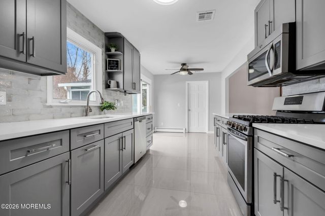 718 Arrow Drive, Toms River, NJ 08753